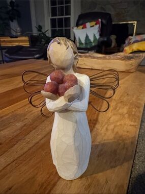 WILLOW TREE “Good Health” Angel Figurine